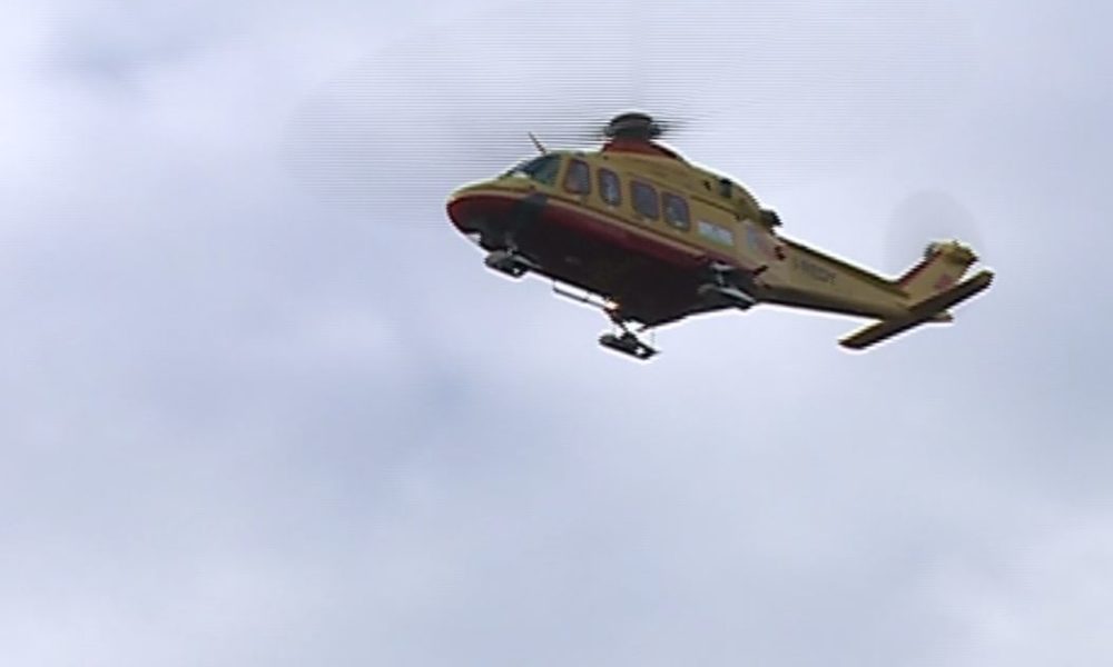 Veniano, investito da un’auto mentre corre lungo la strada. Grave 43enne