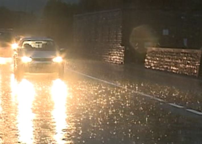 Allerta meteo sul Lario: dopo l’allarme incendi il rischio idrogeologico