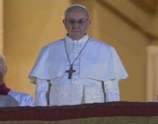Nessun Dorma, una puntata su Papa Francesco. Il dibattito con gli ospiti in studio