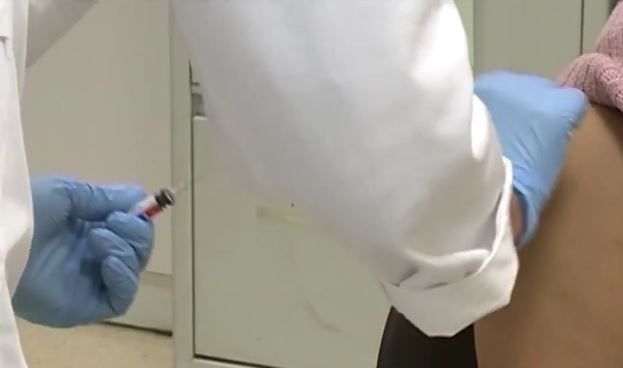 Vaccinazione antinfluenzale, ambulatorio aperto anche martedì 12 in via Napoleona e venerdì 15 a Ponte Lambro