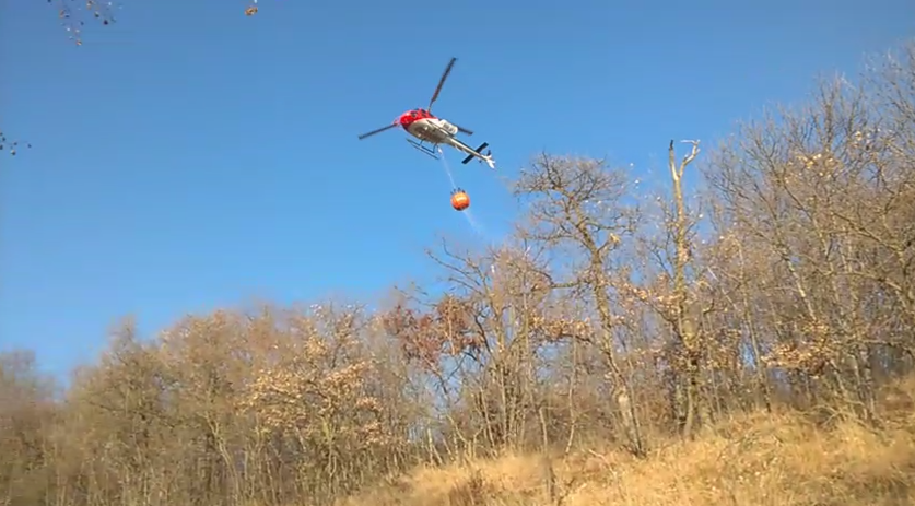 VIDEO Domate le fiamme sul Bolettone: 6 ore di lavoro, 20 uomini e più di 50mila litri d’acqua
