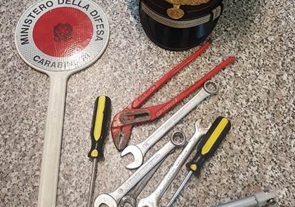 Tremezzo: arnesi da scasso nello zainetto. Denunciato 25enne