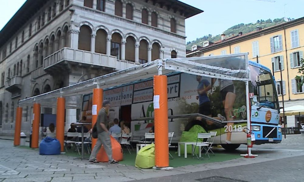 Festival della prevenzione in oncologia, stand in piazza Duomo con i consigli degli specialisti