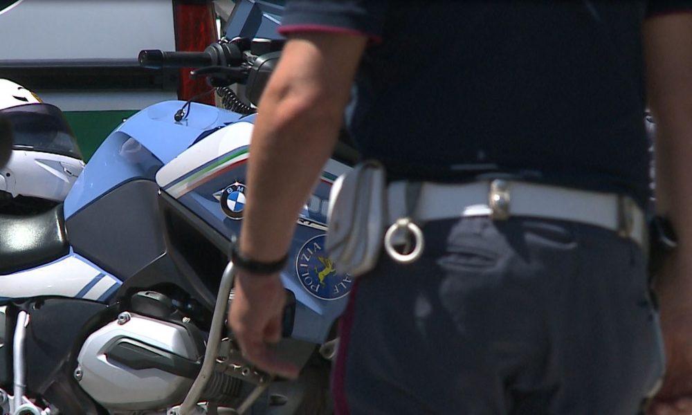 Regina sorvegliata speciale. A Ossuccio il presidio della polizia stradale