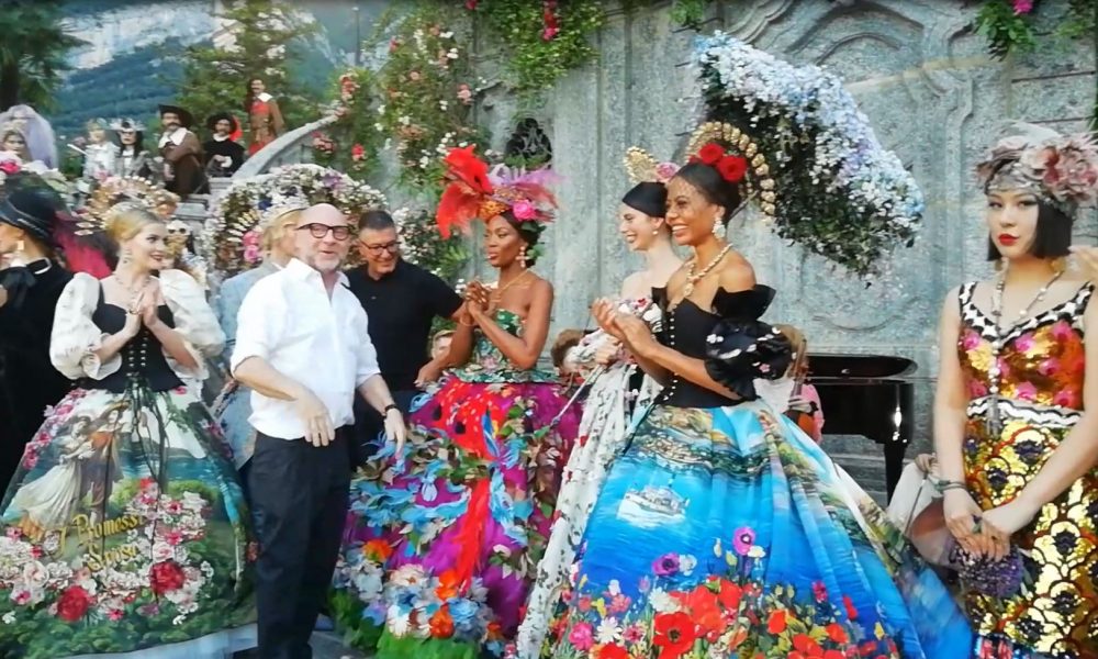 Tremezzina, la sfilata di Dolce & Gabbana. Le modelle più famose del mondo sul Lario