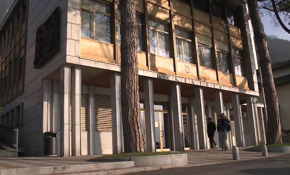 Ricorso e nuova asta, Comune di Campione al lavoro per evitare il default