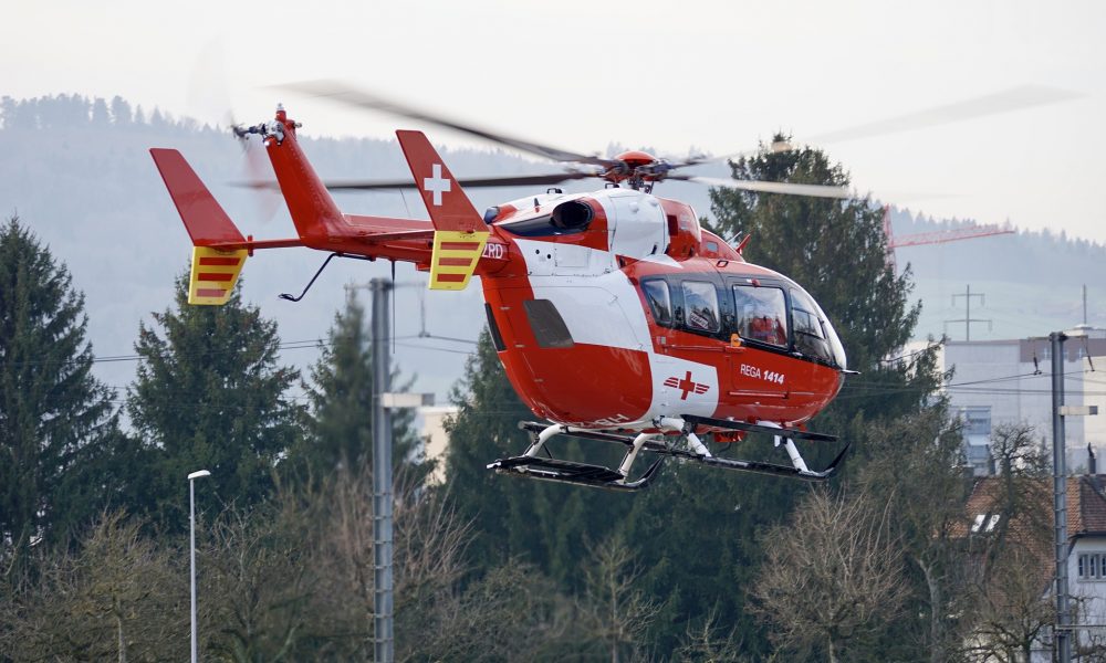 Incidente con il parapendio, grave un uomo di 57 anni