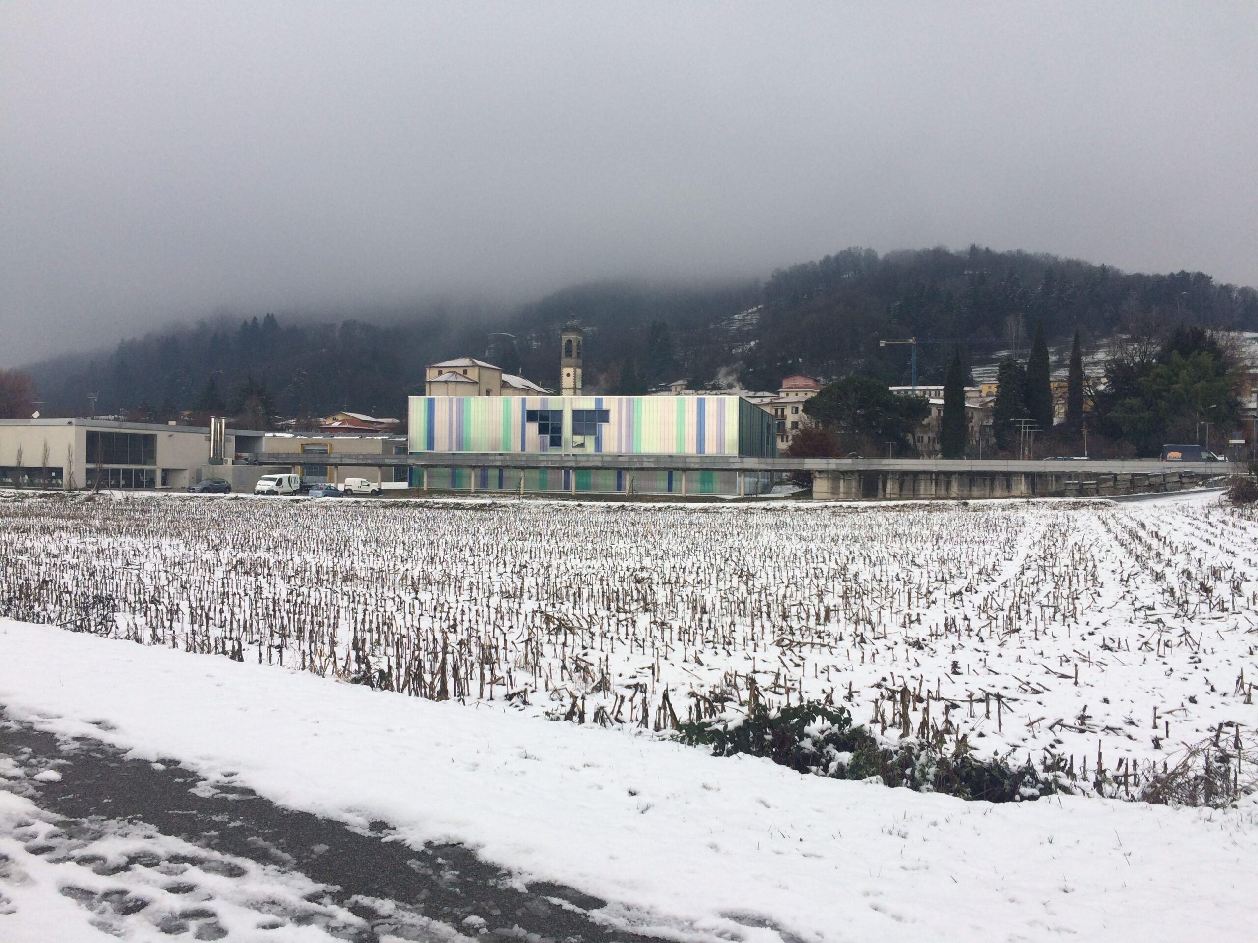 Prima neve nel Comasco, gli esperti meteo: “A Natale clima più mite”