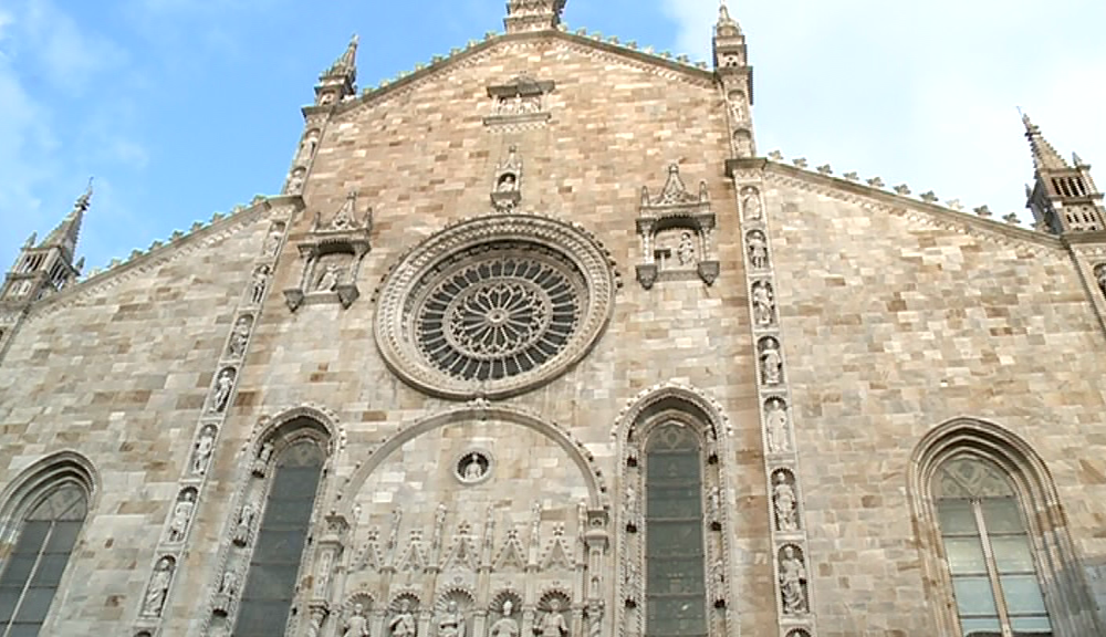 Rosario per la pace: sabato sera la preghiera in Cattedrale a Como