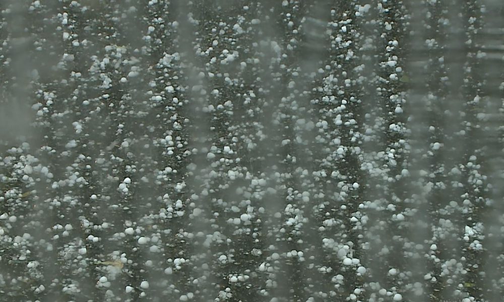 Grandine e temporali, ancora disagi per il maltempo sul Lario