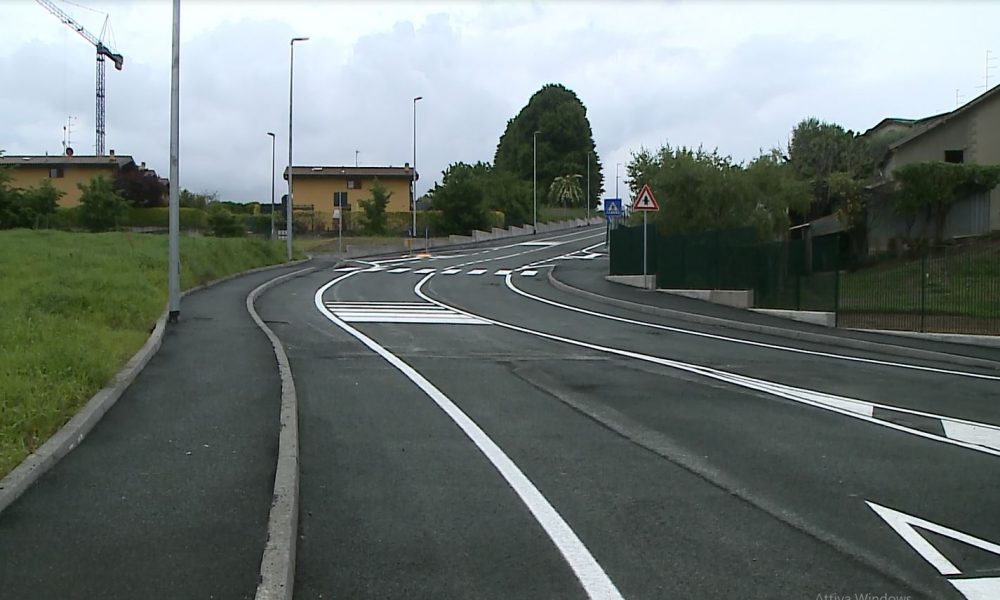 Montano, inaugurata la variante. Toglierà i camion dal centro