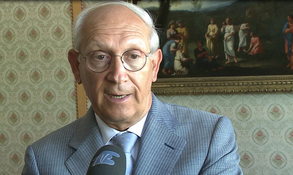 Crisi di Campione d’Italia. Il commissario Zanzi: “Con 15 dipendenti il Comune sarà in difficoltà”