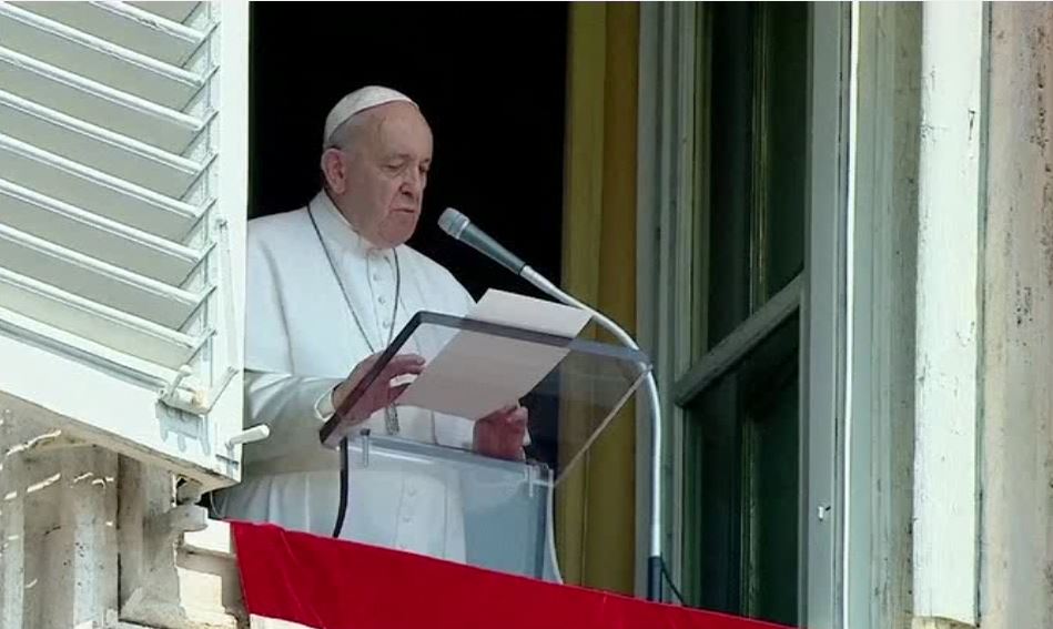 Presunti abusi sessuali e favoreggiamento, chiesto rinvio a giudizio per due sacerdoti della diocesi di Como. Decisivo l’intervento del Papa