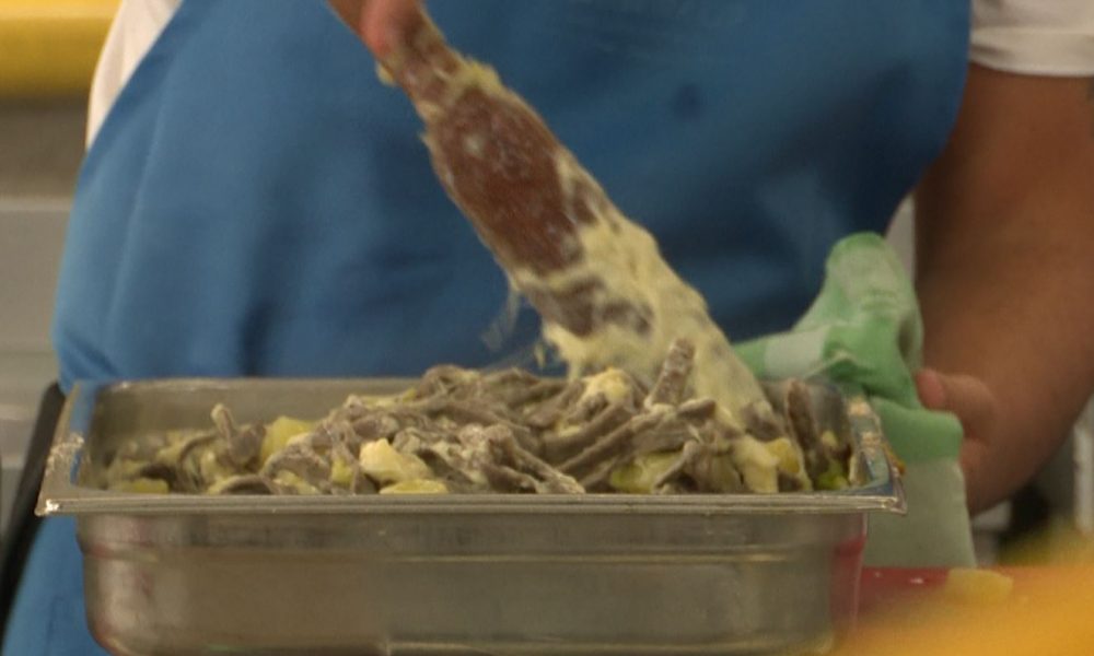 Fiera di Sant’Abbondio 2019, i numeri (impressionanti) della cucina: serviti 12mila pasti