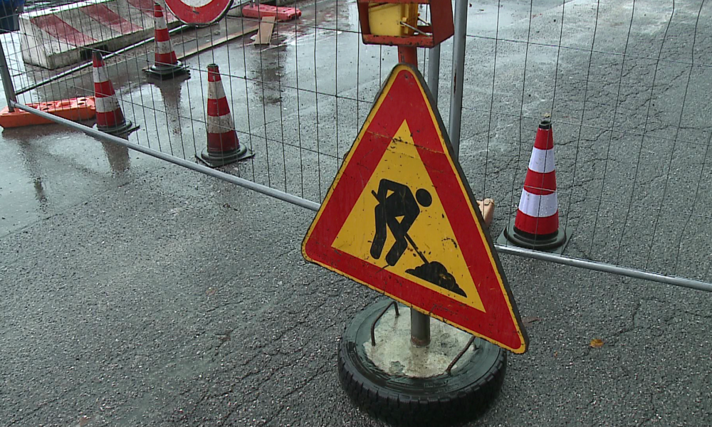 Maltempo: danni su tutto il territorio. In via Carso a Como bus deviati. Scuola chiusa a Carlazzo