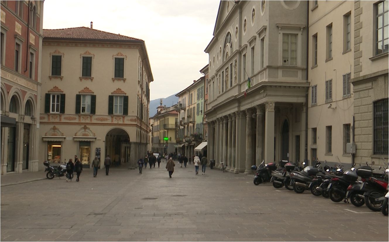 Coronavirus, Regione Lombardia chiede altri 7 giorni di restrizioni