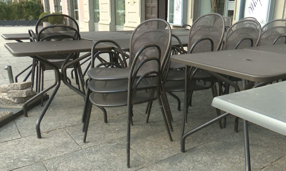 Spazi pubblici di bar e ristoranti a Como, il nuovo regolamento. Rapinese agli esercenti: “Siate responsabili e attenti”