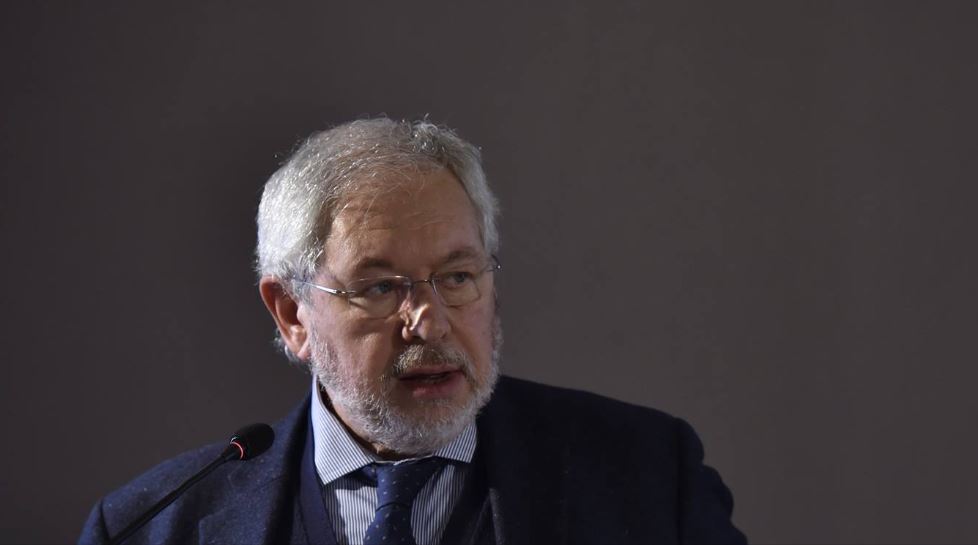 Campione d’Italia, il sottosegretario all’Economia Baretta: “Il casinò riaprirà”