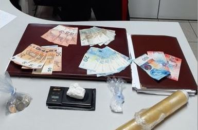 Spaccio nei boschi di Montano Lucino, i carabinieri arrestano un 24enne marocchino