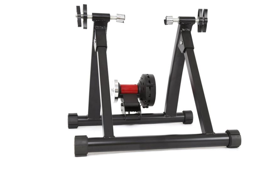 Alta Valle Intelvi: ordina online rulli da ciclismo, paga 570 euro ma non riceve nulla. Denunciato napoletano