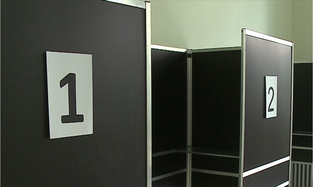 Amministrative in provincia di Como, seggi aperti domenica e lunedì