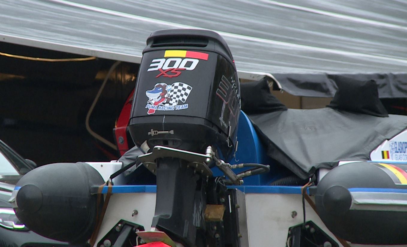 Centomiglia del Lario, le barche da corsa “volano” sul lago di Como