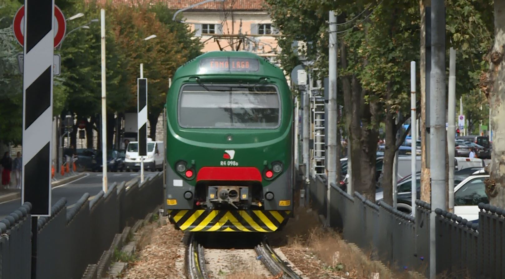 Personale di bordo positivo e quarantene, Trenord riprogramma le corse