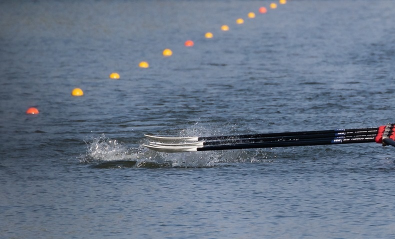 Canottaggio, sul Lago di Pusiano va in scena la prima gara della stagione 2021