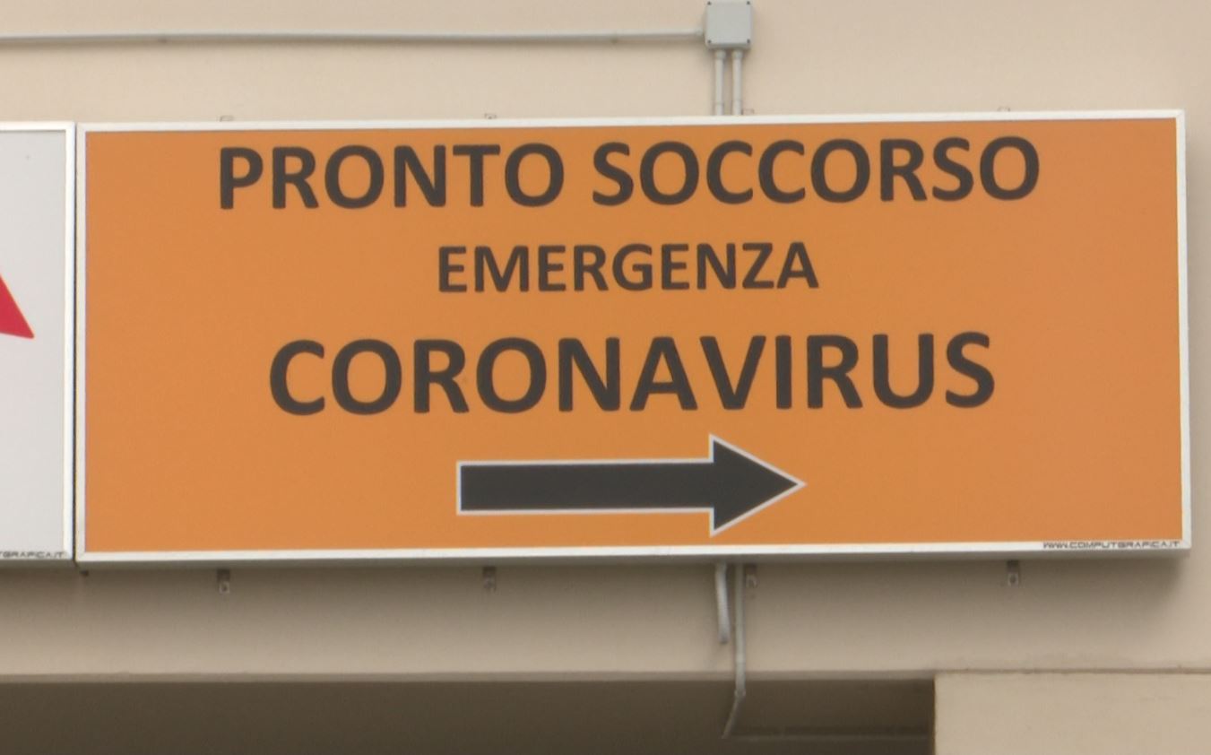 Il contagio di ieri: in Lombardia 2.952 nuovi positivi, a Como 159. Aumentano i ricoverati negli ospedali