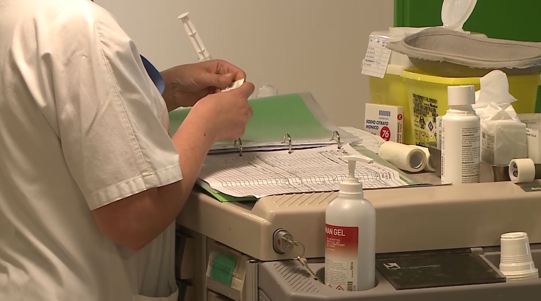 Sanità in crisi, si apre uno spiraglio per l’Asst Lariana. Al bando infermieri 50 domande per 45 posti