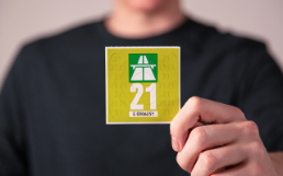 Autostrada svizzera: per il 2021 serve la nuova vignetta verde metallizzato