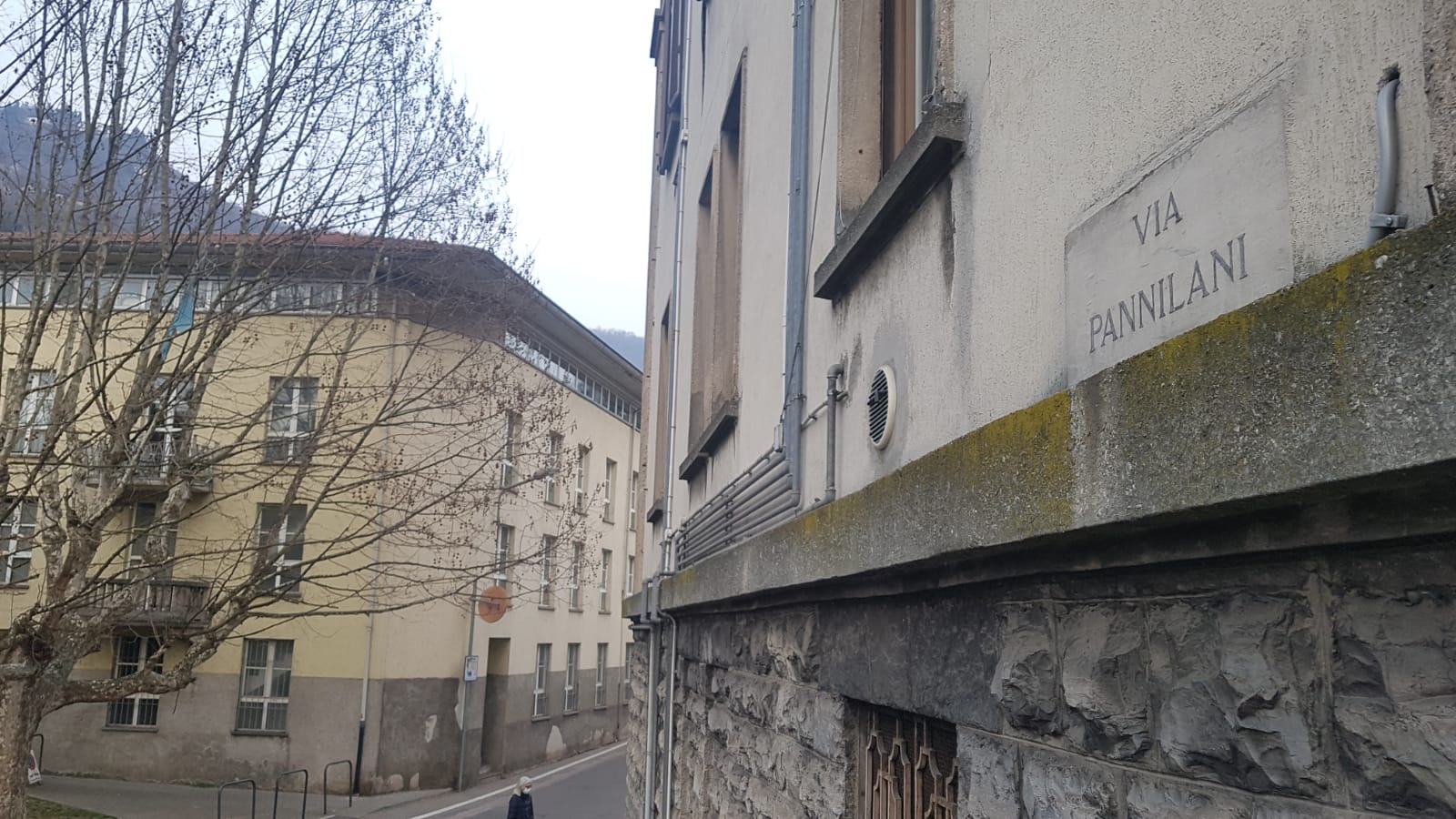 Via Pannilani, riapertura alle auto da domani