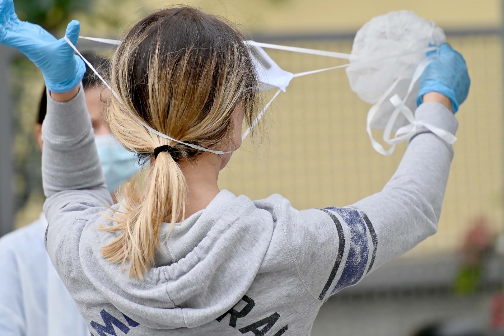 Mascherine e green pass, cosa cambia