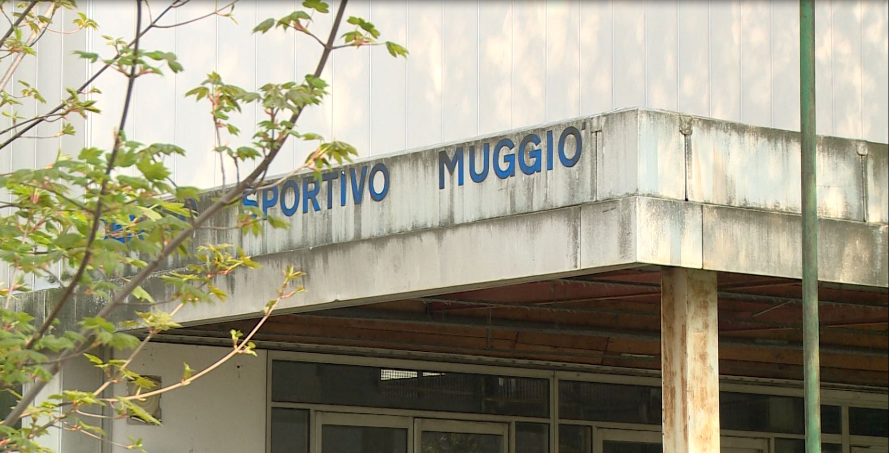 Palasport di Muggiò, lunedì il sopralluogo: le reazioni di maggioranza e opposizione
