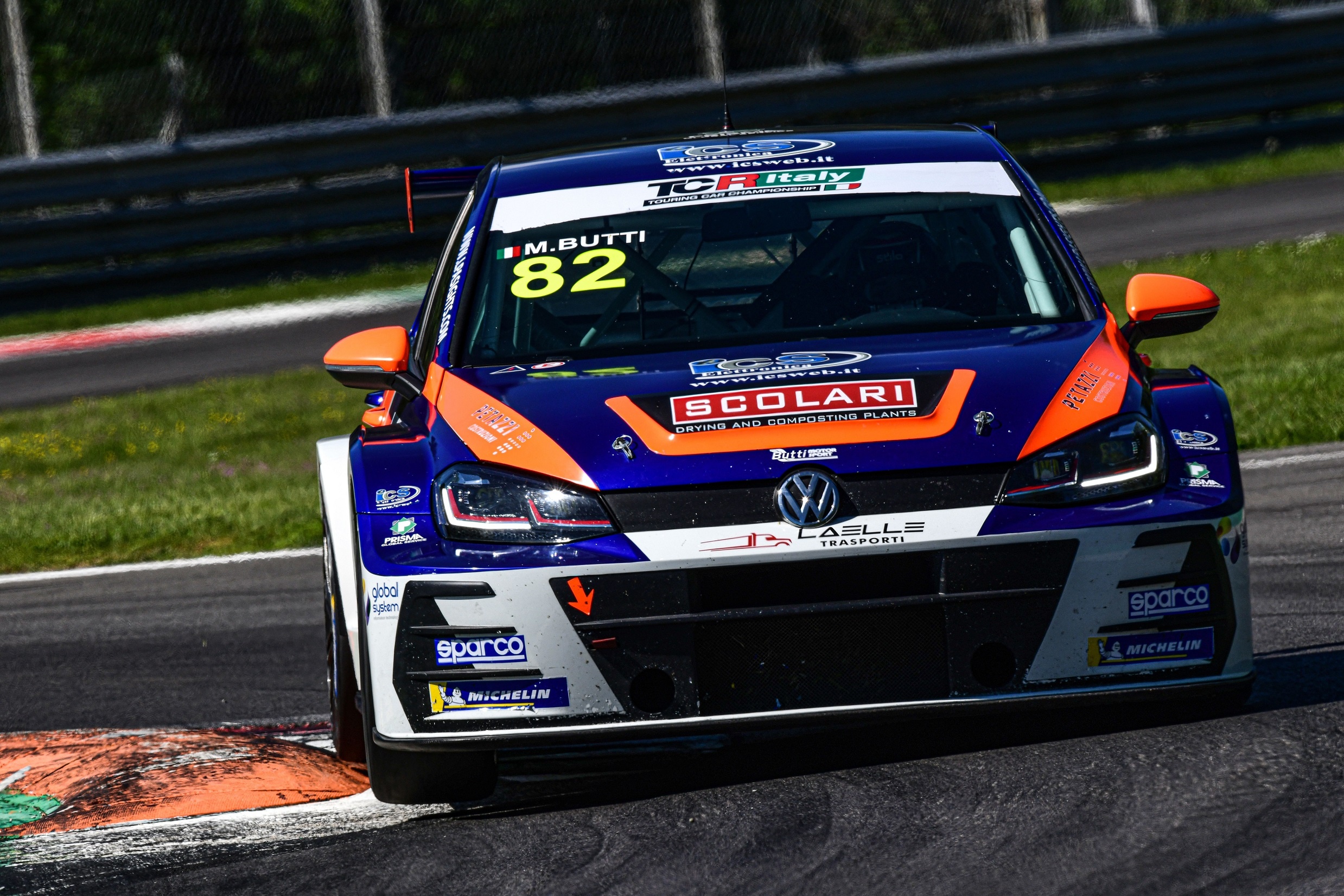 Campionato Italiano TCR, buona la prima per il giovane Butti