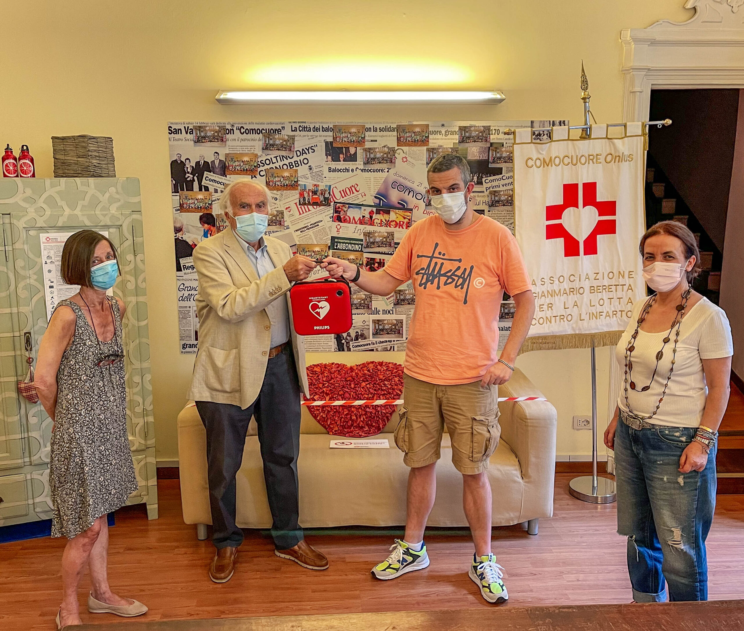 Comocuore, in città il primo taxi con defibrillatore