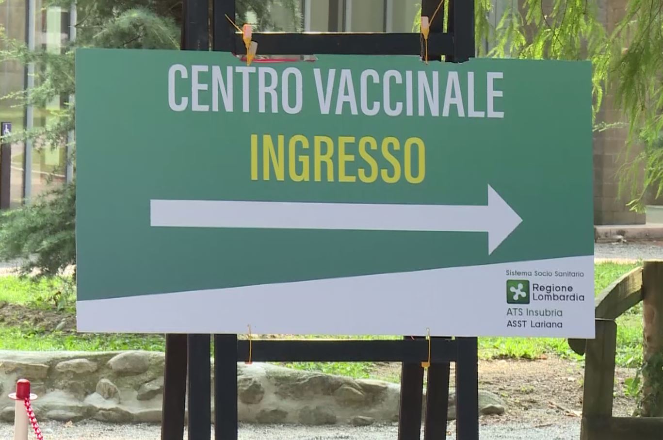 Vaccini a Villa Erba: Ferragosto sarà l’ultimo giorno