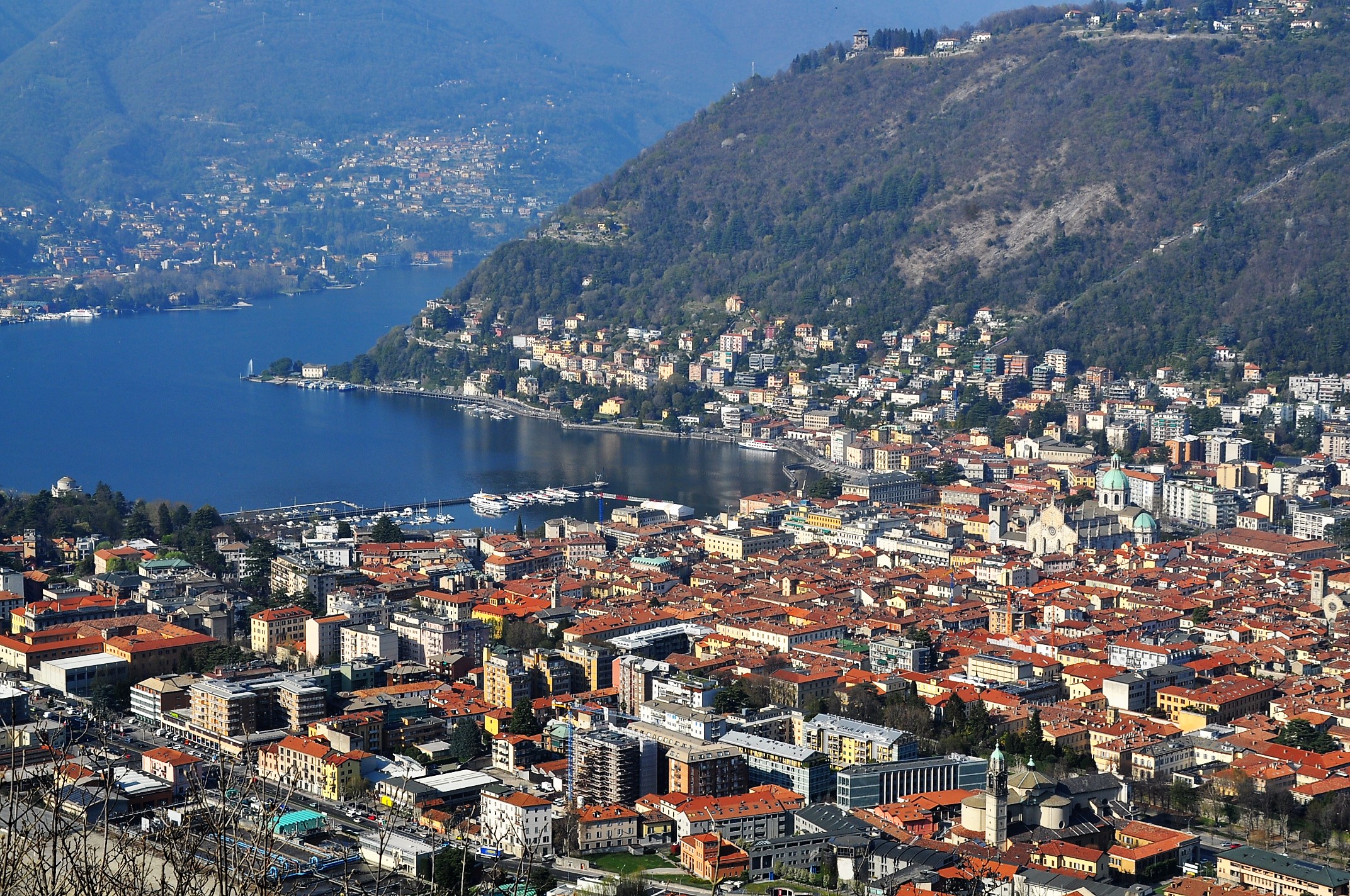 Turismo e affitti brevi, le novità della manovra. Sul Lario tasse in aumento per i proprietari di 2.300 immobili