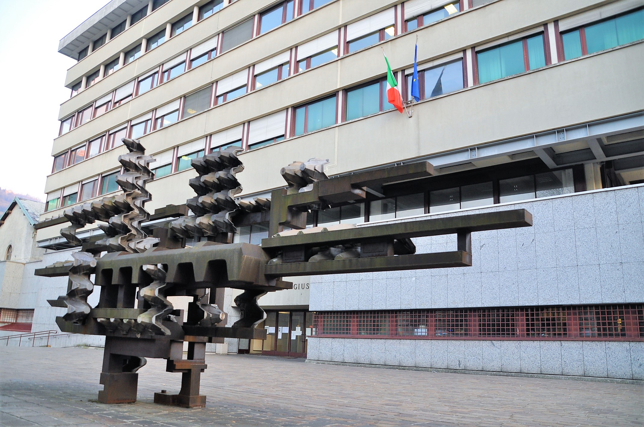 Omicidio di don Roberto. La perizia psichiatrica su Mahmoudi attesa per novembre