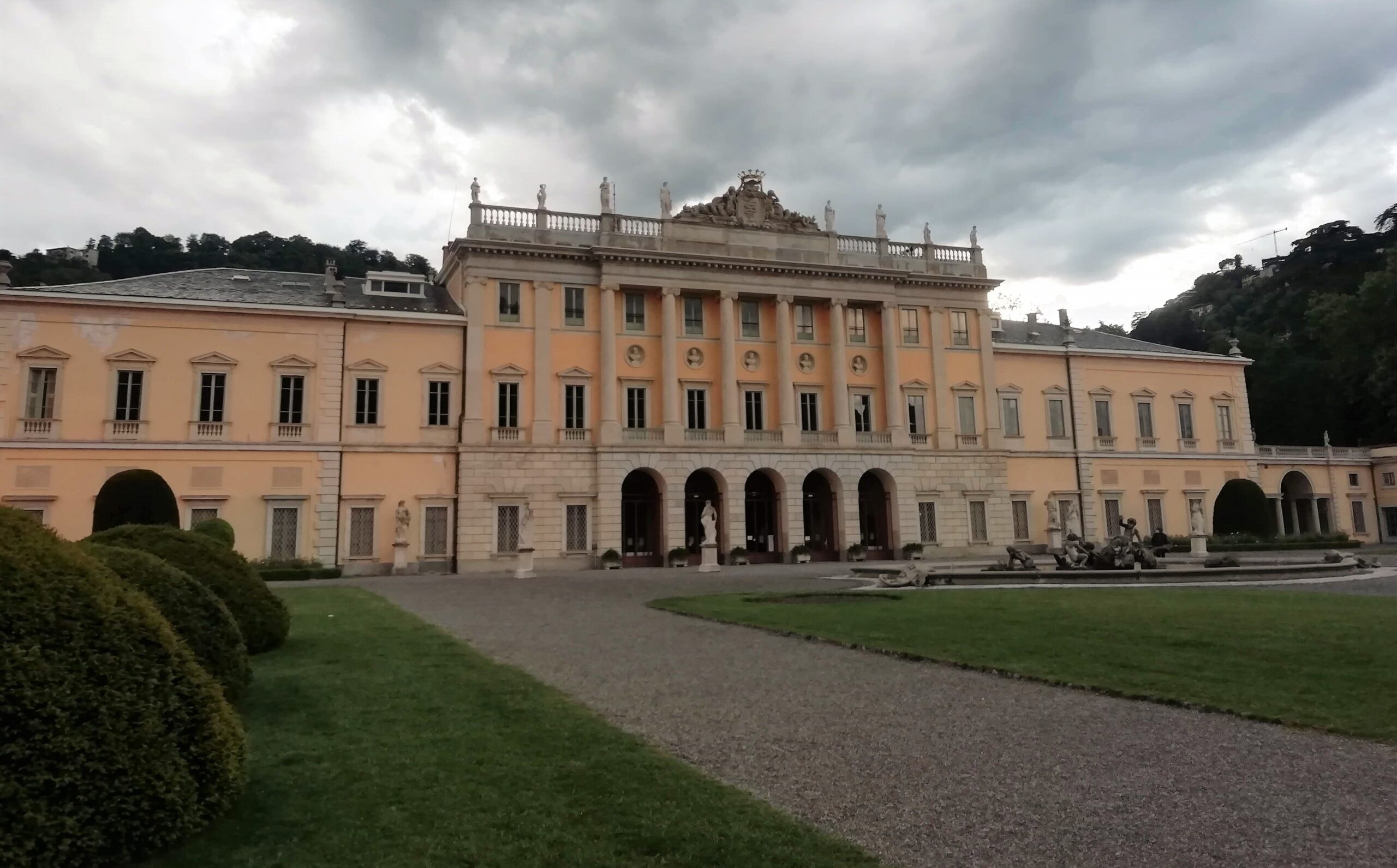Matrimonio vip sul Lario, Villa Olmo blindata dalla prossima settimana