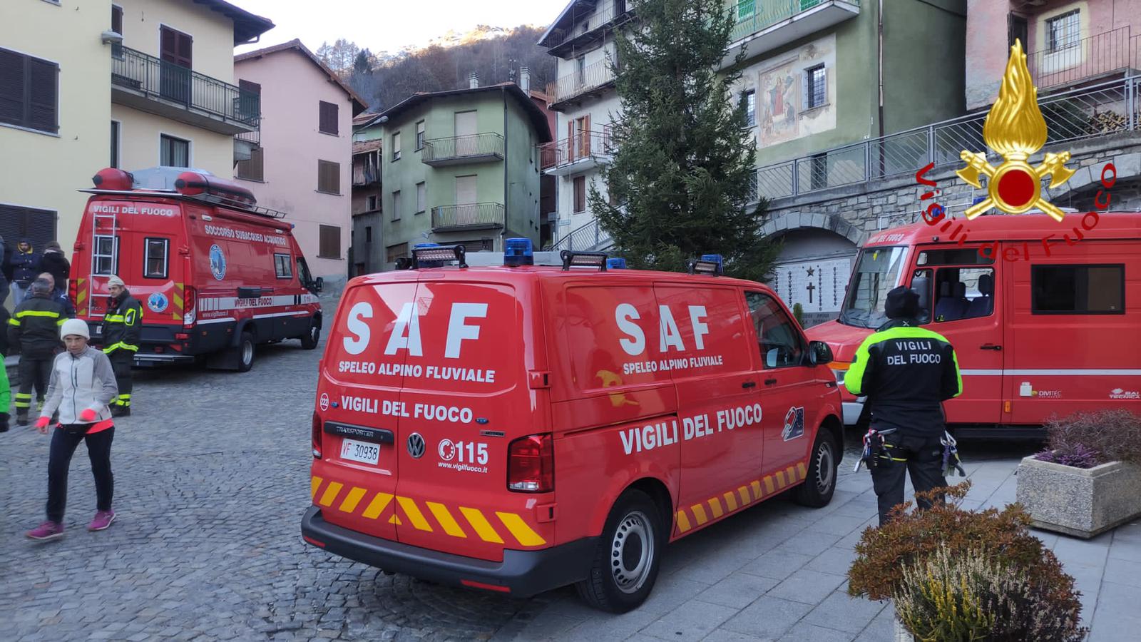 Garzeno, donna scomparsa. In corso le ricerche dei vigili del fuoco