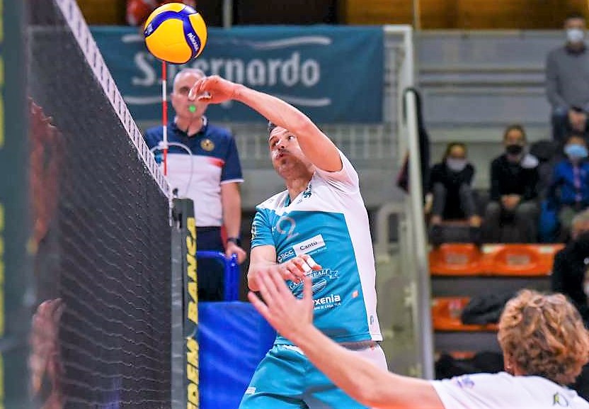 Separazione tra Coscione e Libertas Cantù