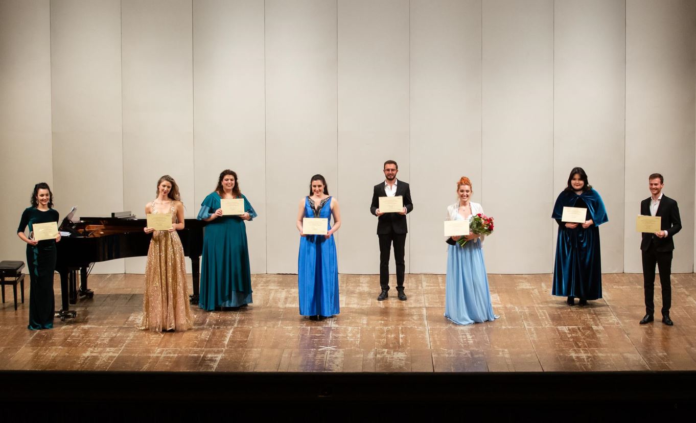 Cantanti lirici, al Teatro Sociale la finale del concorso AsLiCo