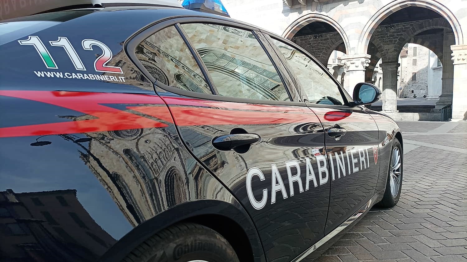 “Aiutami, mio figlio è malato di diabete”. Ma è una truffatrice