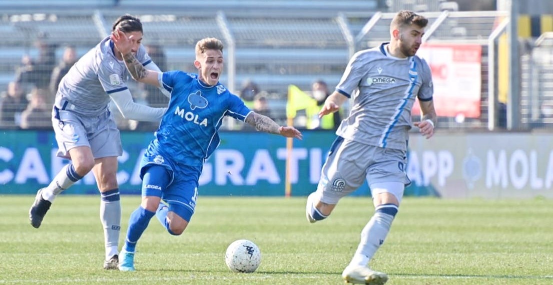 Lecce e Cremonese guidano la classifica di serie B