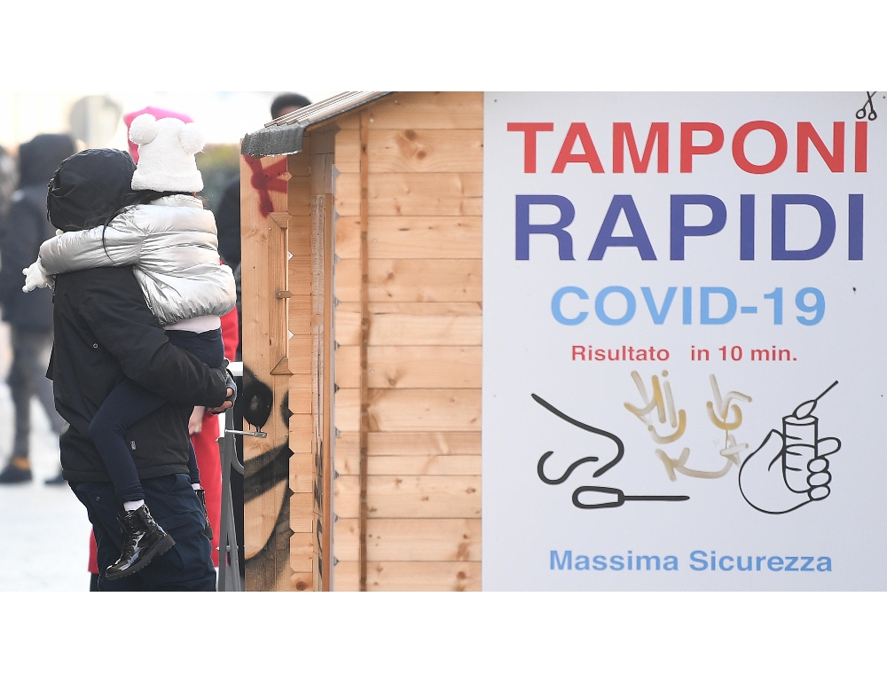 Covid: Calabria, diminuiscono ancora contagi ma più decessi