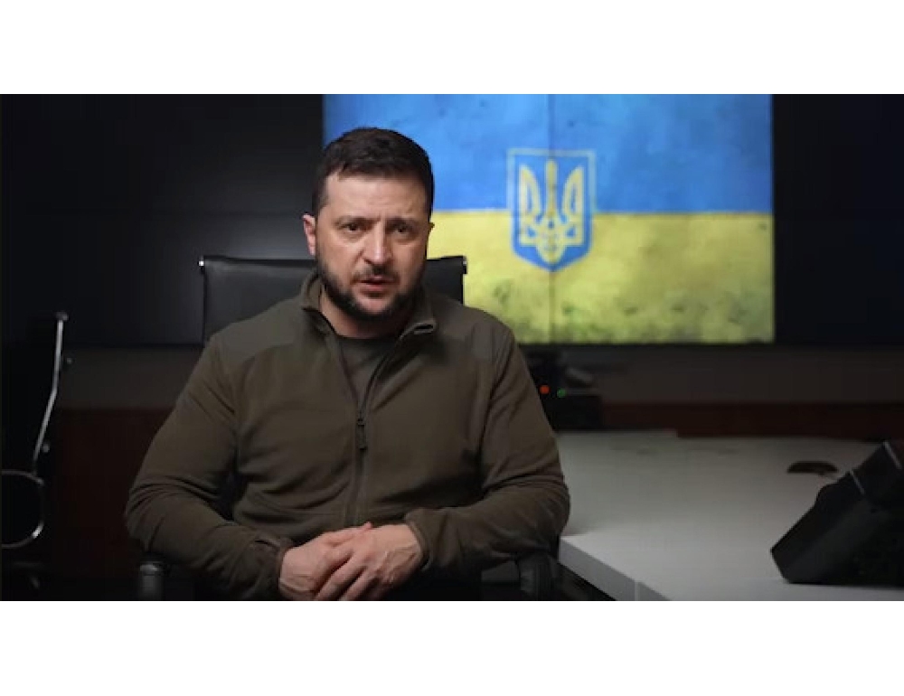 Ucraina, Zelensky: russi vogliono prendere Donbass e il sud