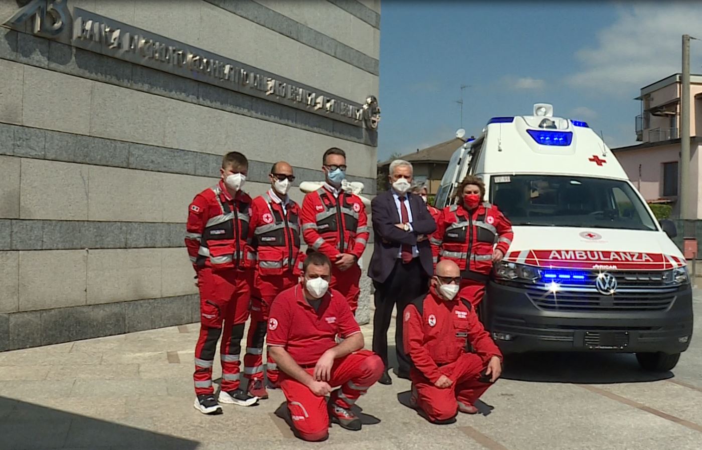 Croce Rossa di Montorfano: una nuova ambulanza dalla Bcc Brianza e Laghi