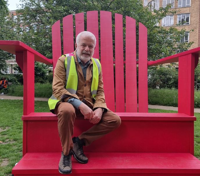 Orticolario, il gigantesco trono è arrivato a Londra