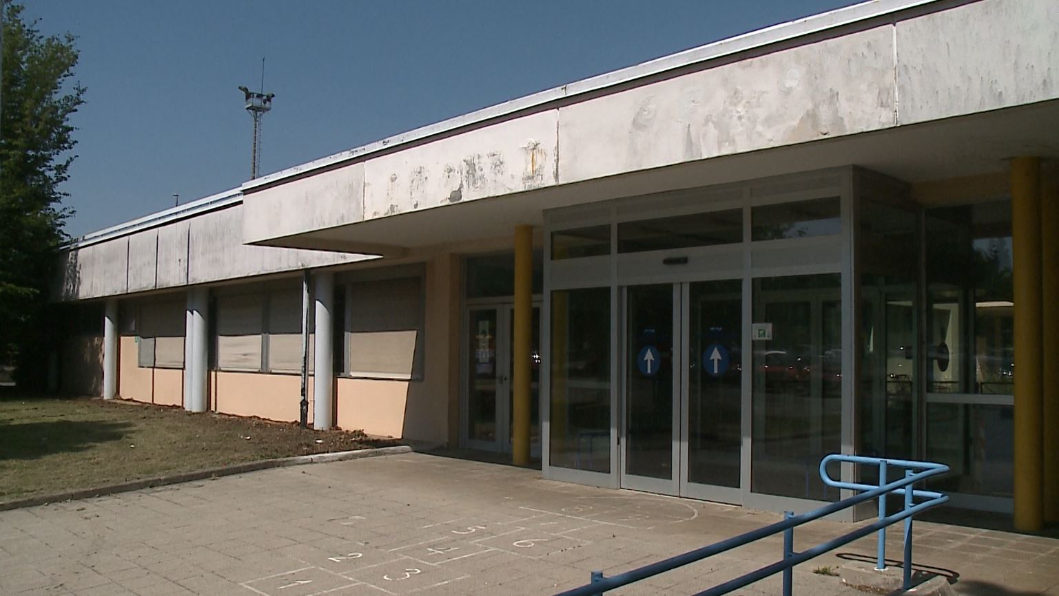 Piscina di Muggiò, Rapinese risponde al Pd: “A settembre la decisione”